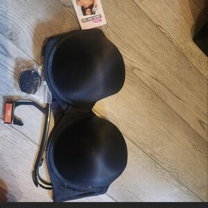 Maidenform Black Matte Finish Bra